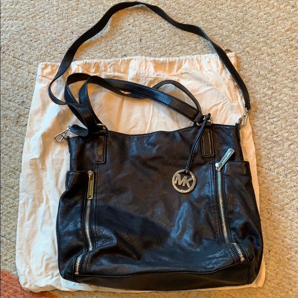 Michael Kors black leather tote w/ shoulder strap